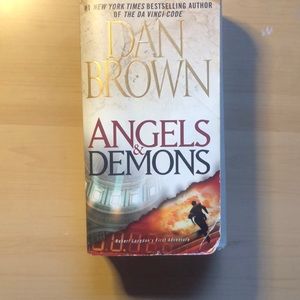Dan Browns Angels and Demons Used Copy